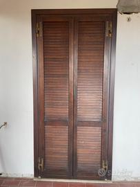 Balconi doppi con porta