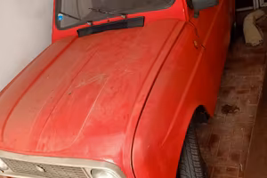 R4 rossa in discreto stato