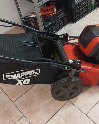 tagliaerba Snapper XD a batteria ricaricabile 