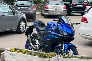 Yamaha yzf r3 2024