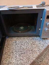 Forno a microonde LG con funzione grill