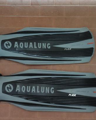 Pinne da sub di marca Aqualung Blades Flex