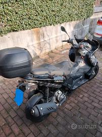 Scooter nexus 300 ie