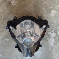 Faro Suzuki GSX-R 750 k6

