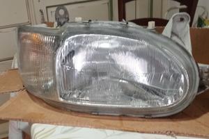 faro anteriore dx Ford escort