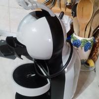macchina caffè dolce gusto 