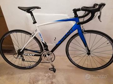 BDC bici da corsa Giant Defy