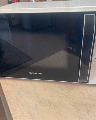 Micronde Taurus con grill