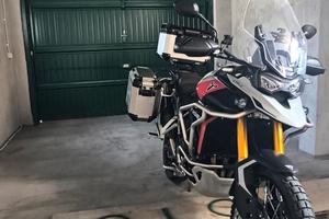 Triumph Tiger 