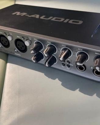 M-Audio FAST TRACK ULTRA 6 CANALI