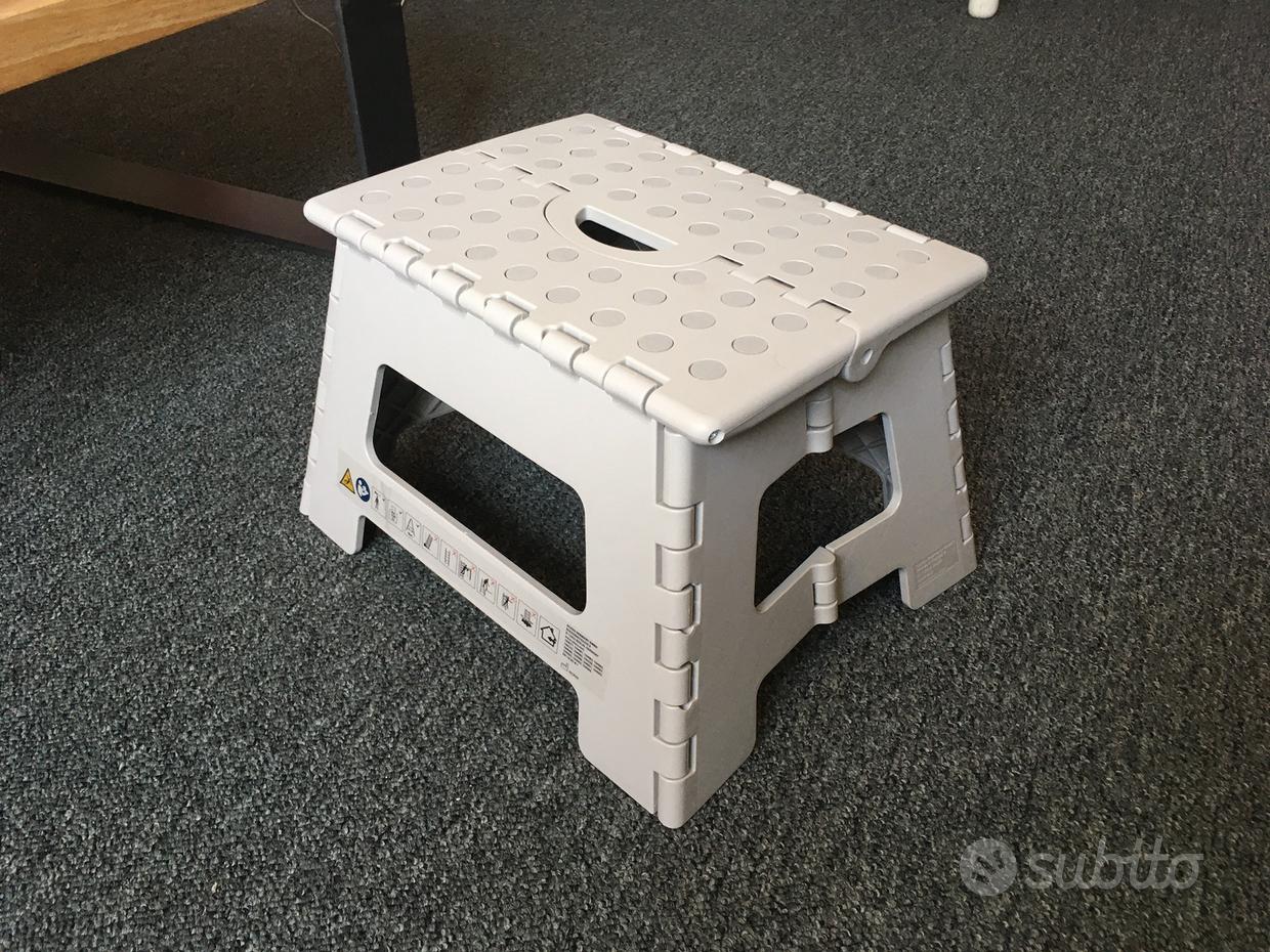 Sgabello Pieghevole In Plastica - Leggero, Portatile E Antiscivolo