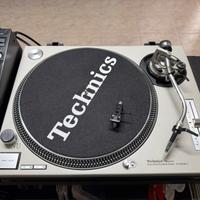 Technics SL-1200 MK2