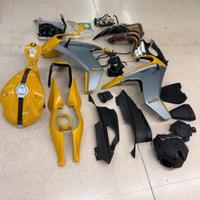 Vari pezzi Mv Agusta Superveloce 800