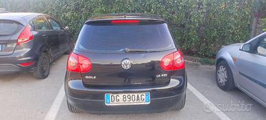 WOLKSVAGEN GOLF SERIE 5 COMFORT LINE 1.6 FSI