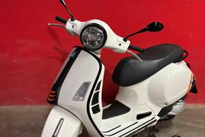 Vespa 300 gts SuperSport hpe
