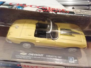 Chevrolet corvette 1967 spider city cruiser 1 43