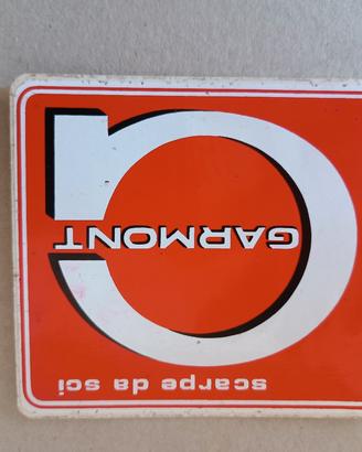 adesivo vintage anni 70 garmont 