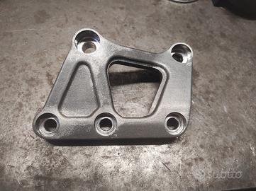 staffa motore TDM 850