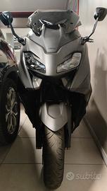 Yamaha T Max 560 