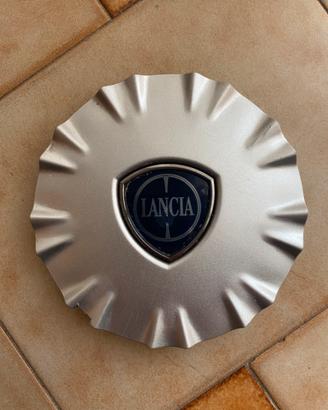 Coprimozzo lancia musa