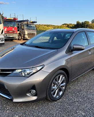 Toyota Auris 1.8 Hybrid Unico proprietario 65.000k