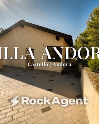 Villa di 270 m² con più di 5 locali e box auto dop