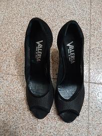 Scarpe eleganti a rete