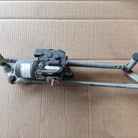 Motorino tergi ant VOLKSWAGEN SCIROCCO 2009