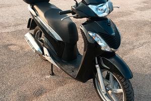 Honda Sh 125i - 2010 (Doppio disco)