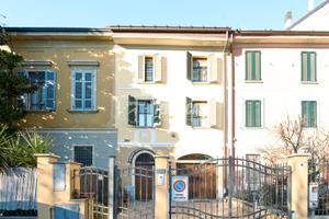 ESCLUSIVA SOLUZIONE SEMI-INDIPENDENTE IN CITTA'!