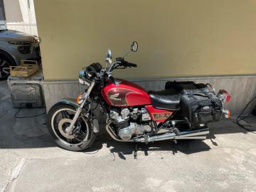 Honda CB 750 four Custom