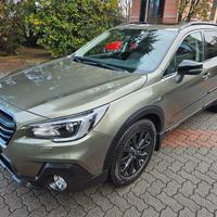 Subaru OUTBACK 2.5i BI-FUEL Lineartronic 4dventure
