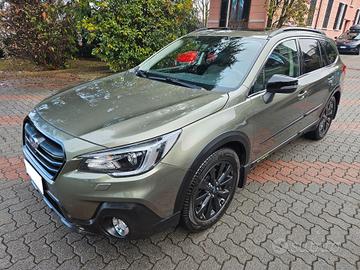 Subaru OUTBACK 2.5i BI-FUEL Lineartronic 4dventure