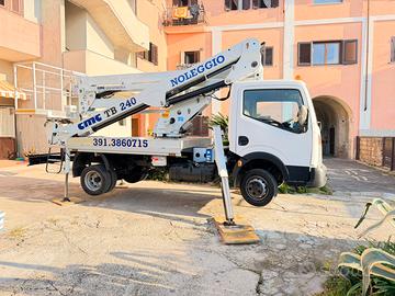 Nissan Cabstar piattaforma aerea Cmc tb 24 metri