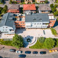 Ospedali: negozio di 220 mq