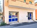 2-vetrine-a-guidonia-montecelio