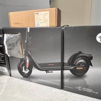 Monopattino Ninebot