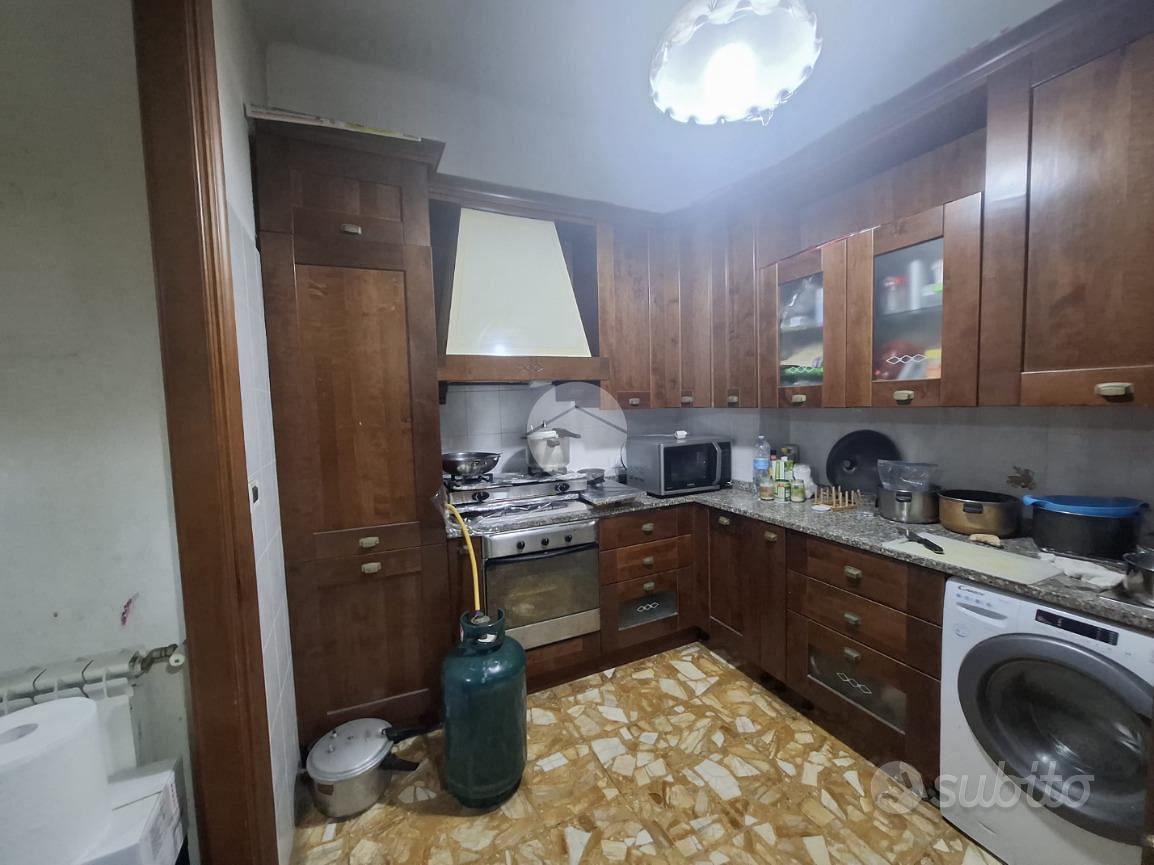Appartamento – Genova, Certosa, Val Polcevera - Vista 4