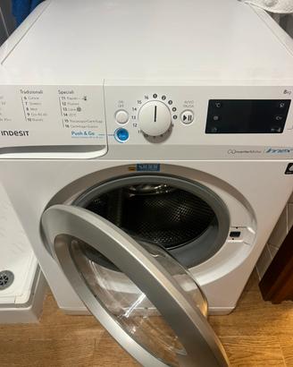 Lavatrice 8 kg indesit del 6/2024 5 anni garanzia