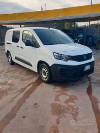 Peugeout Partner
