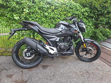 NAKED KEEWAY RKS 125cc BLACK