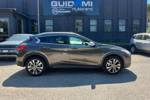Infiniti QX30 2.2d Premium awd dct