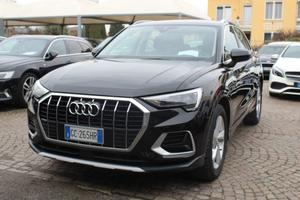 AUDI Q3 35 TDI S tronic Business Advanced