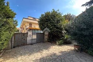 CASA INDIPENDENTE A MONTESARCHIO