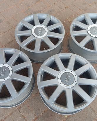 Cerchi audi 17 attacco 5 x 112