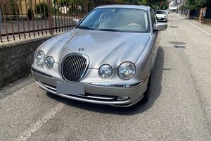 JAGUAR S-TYPE