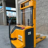 Jungheinrich 212 stoccatore Muletto Transpallet