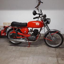 Moto Morini Corsaro 125
