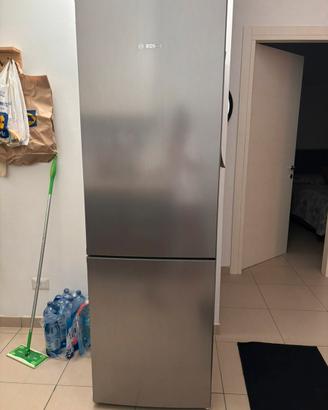 Frigorifero Bosch con freezer