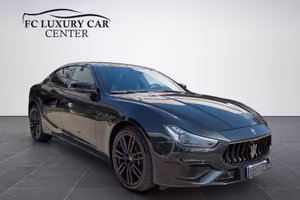 Maserati Ghibli 3.0 V6 ds Gransport Nerissimo 250c